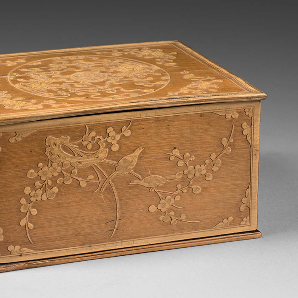 Boîte en « peau de bambou » sculptée de motifs auspicieux - 2