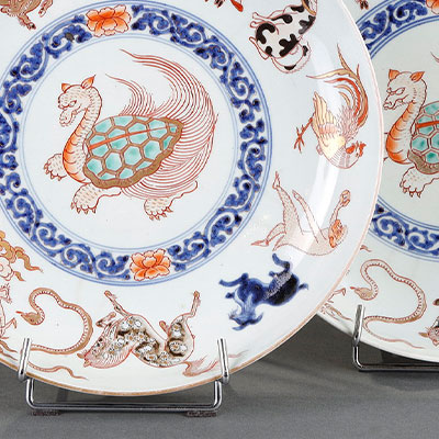 一对饰有十二生肖图案的伊万里瓷盘 - 2