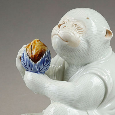平户窑瓷器猴子 - 2